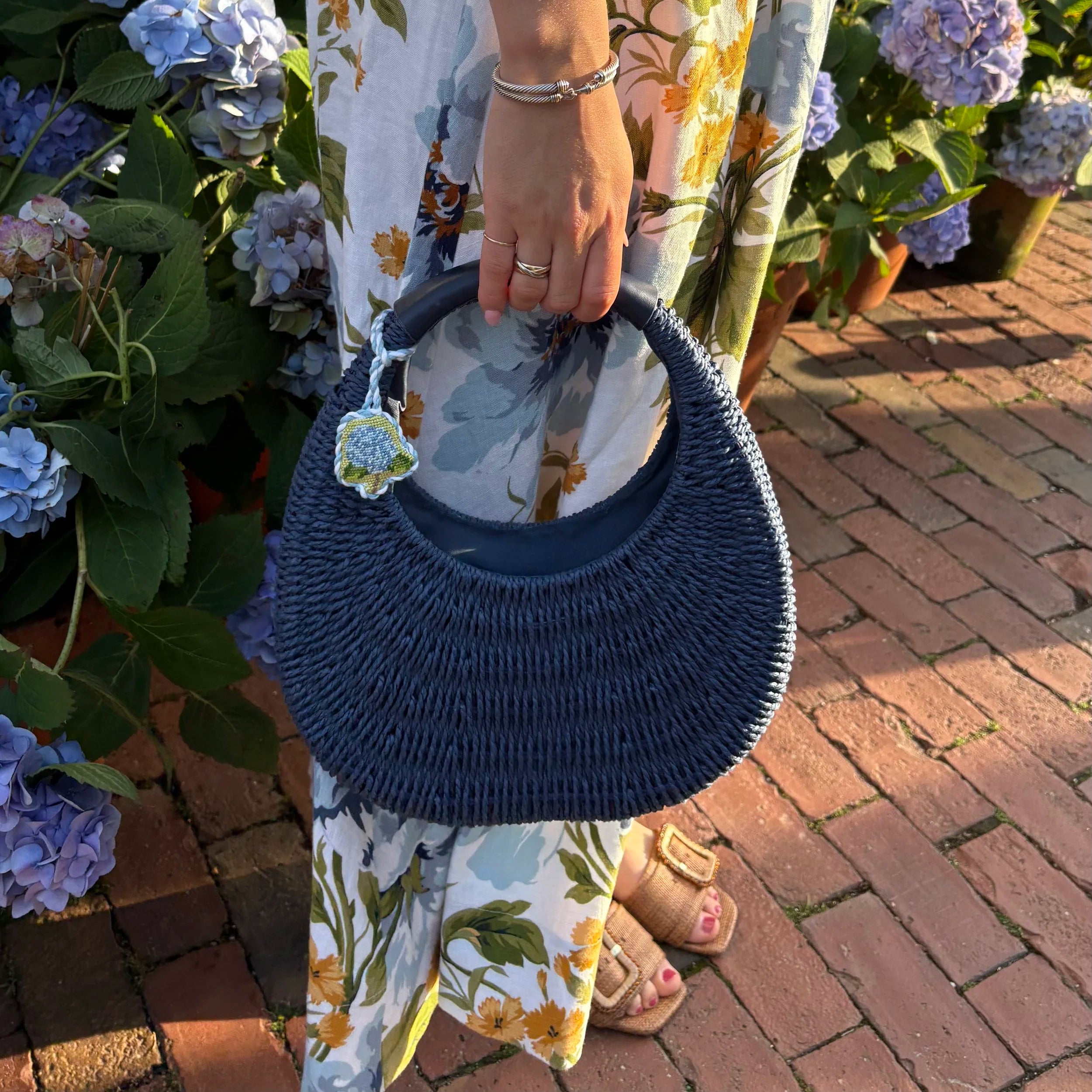 Mini Hydrangea (Blue) (Pre-order - 8 weeks)