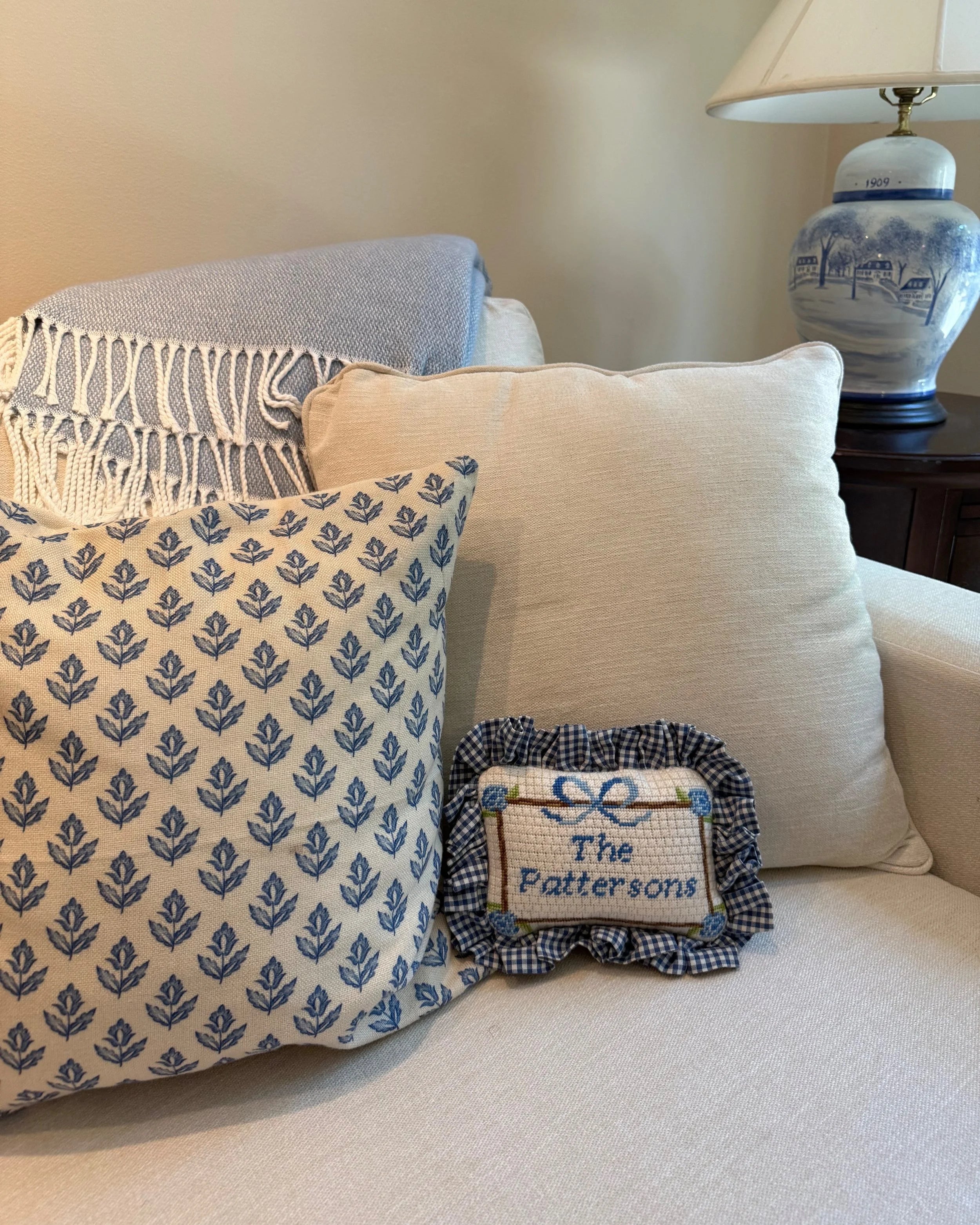 Hydrangea Frame (Blue)